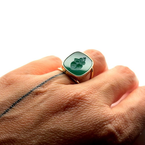 Fragile green onyx heart ring, 14k solid gold