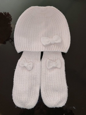 H&M knitted hat and gloves set with bow 4-6 years like new pink