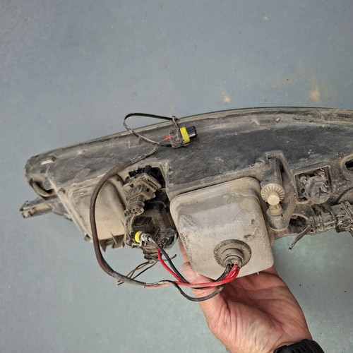 Fiat Marea front left headlight used