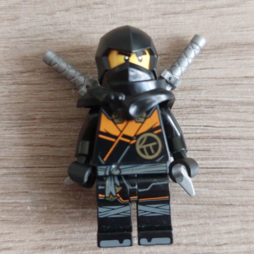 LEGO Ninjago Cole from Dragons Rising Season 1 like new