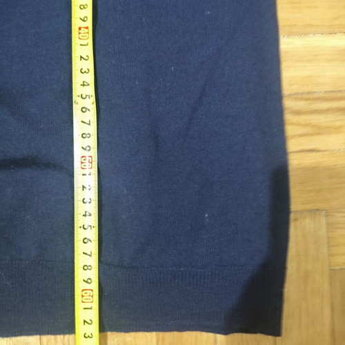 Bellwood men's blue V-neck merino wool sweater like new S/M