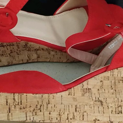 Vera Blum red platform shoes like new, size 39