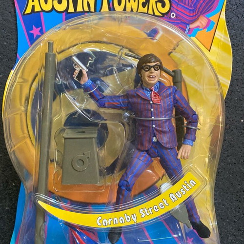 Austin Powers Mezco Action Figure 7” Carnaby Street new