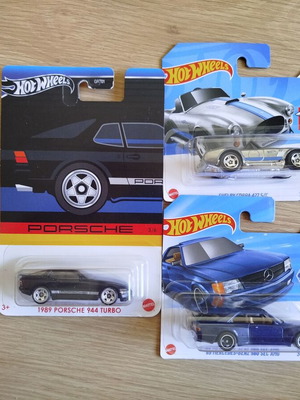 Hot Wheels Mercedes 560, Porsche 944 Turbo, Cobra 427 pack new