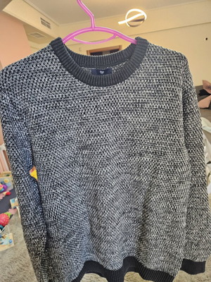 Gap men's sweater like new, gray, size Large slim fit