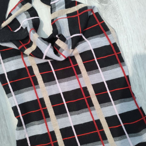 Atos Lombardini top like new, halter neck, size S/M, elastic fabric