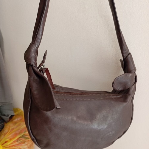Blumarine vintage shoulder bag leather, like new, brown