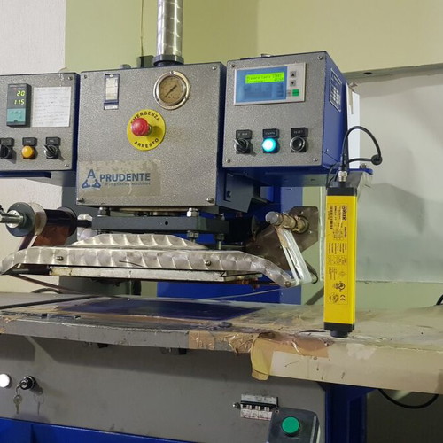 Μηχανή χρυσοτυπίας Prudente like new με ηλεκτρονικές ρυθμίσεις
