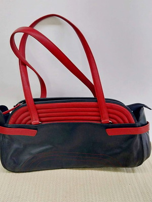 Vintage black and red leather shoulder bag for women