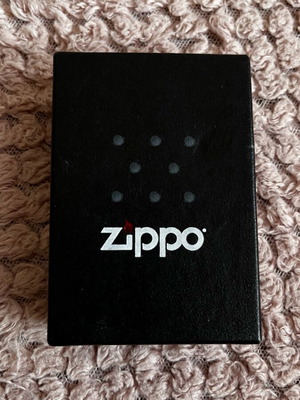 Zippo 24648 Herringbone Sweep used lighter with embossed design
