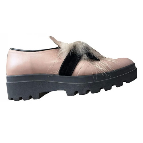 Pargiana leather loafers with fur and black sole like new, size 39, pink