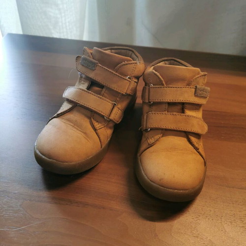 Garvalin children's shoes used, leather boots size 26 beige