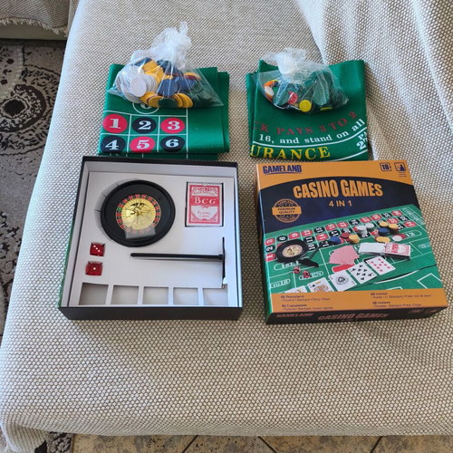 Casino Games 4 in 1 like new