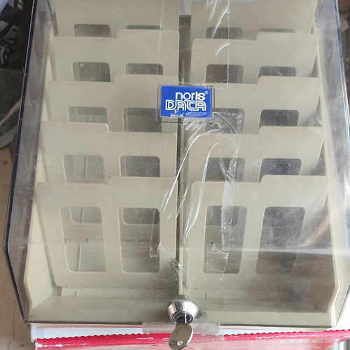 Floppy disk case used for 50 floppy discs 3.5 inches with lock