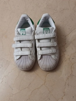 Adidas маратонки за деца в отлично състояние, номер 31,5