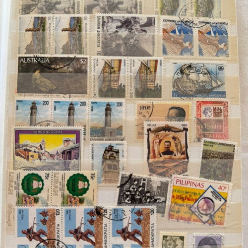 Stamp album collection #1037 like new, 16 pages, international