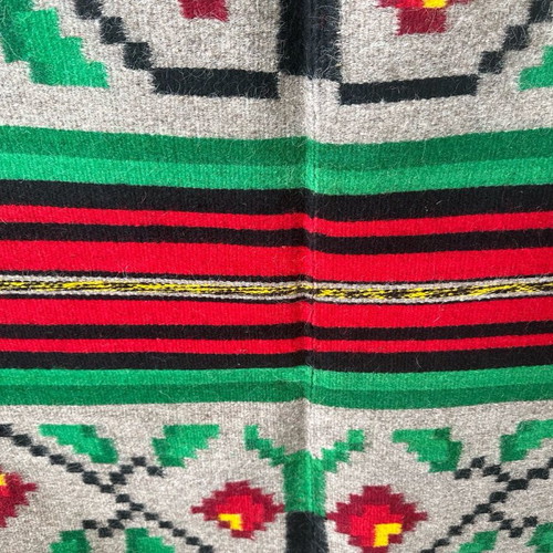 Kilimi and handmade woolen tapestries loom new