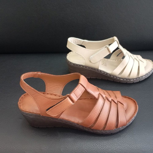 Leather platform sandals new, sizes 37-40, black and brown