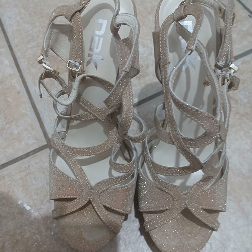 Nak women's gold high-heeled sandals, size 38