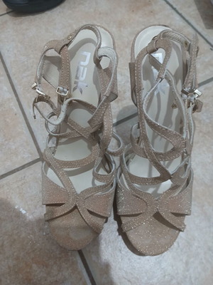 Nak women's gold high-heeled sandals, size 38