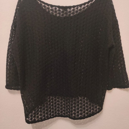 Black loose short-sleeve t-shirt like new, size XXS
