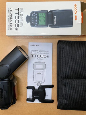 Godox ΤΤ685 Ν Flash σαν καινούργιο για Nikon με κουτί και παρελκόμενα