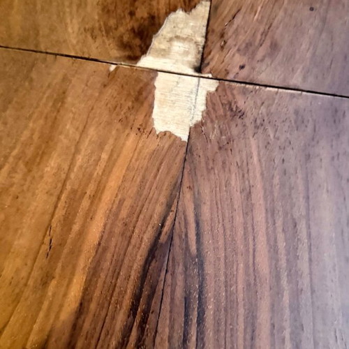 Extendable solid wood table refurbished over 2.20m length