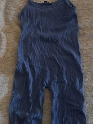 Zara grey bodysuit like new, size XS