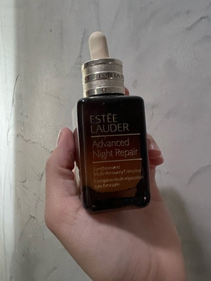 Estee Lauder serum used