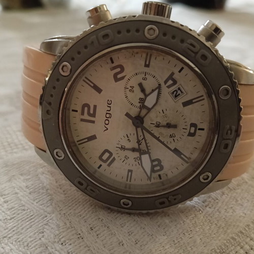 Vogue women's watch like new