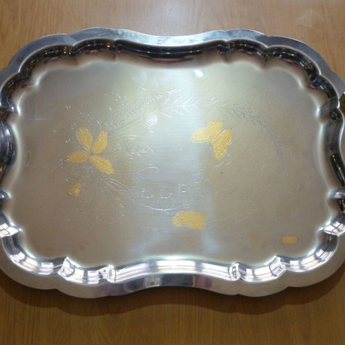 Stainless steel tray with gold-plated details