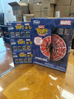 Bitty Pop! Spider-Man with 3 Marvel boxes like new
