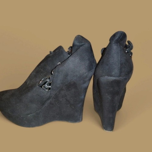 Ankle boots used, black, size 40, in good condition