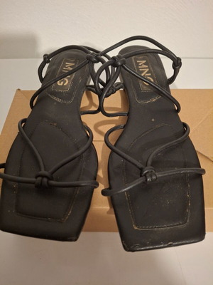 Mango women's black flat sandals size 37 used