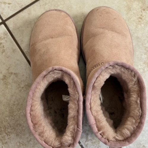 Ugg Australia boots used, pink, size 37