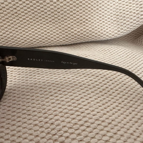 Radley women's sunglasses used, black, lens size 56