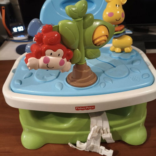 Fisher Price chair feeding seat used with adjustable tray and toys