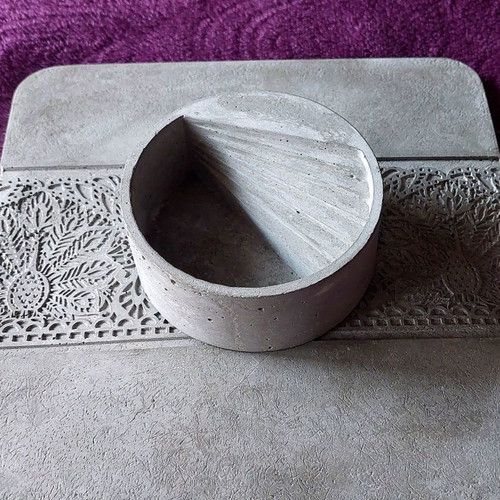 Handmade cement decorative piece, candle holder, 10.5 cm diameter