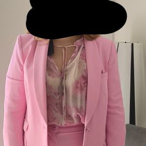 Women's suit new, pink, size XL