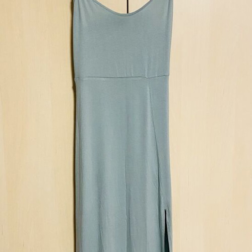 Forever 21 Maxi Dress new, turquoise cotton with slit