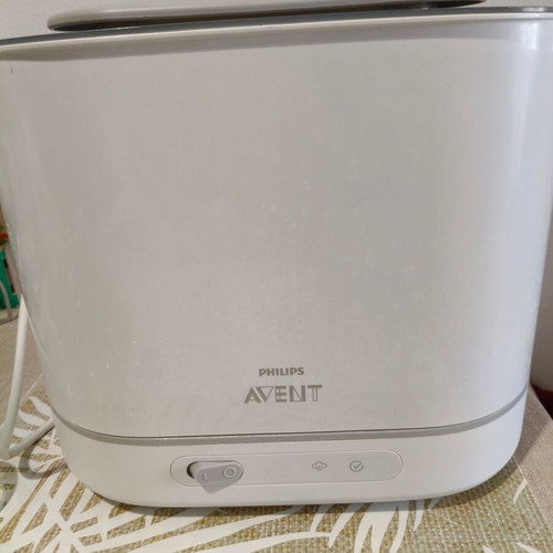 Avent sterilizer like new