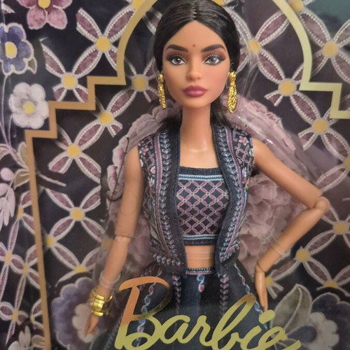 Barbie Collector Diwali doll new