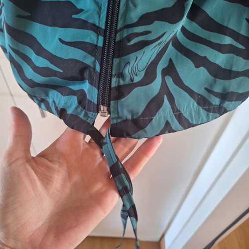 Inna Manoli shorts and jacket set like new, black and green