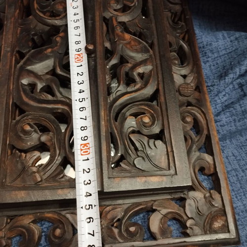 Decorative small mirror like new, carved wood