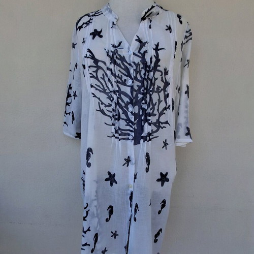 Tunic with coral design like new, sizes M-L, white and blue