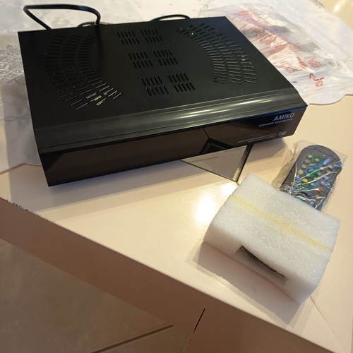 Amiko STHD-8800 2CI 2CX E PVR HD digital satellite receiver like new
