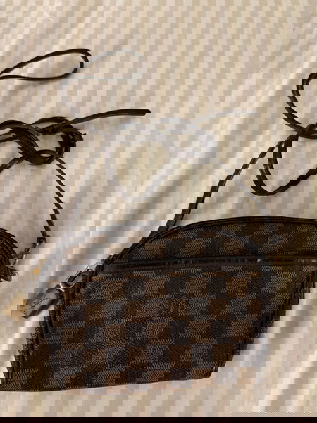 Louis Vuitton τσαντάκι χιαστή