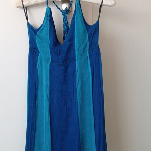 Milk and honey dress blue size M like new