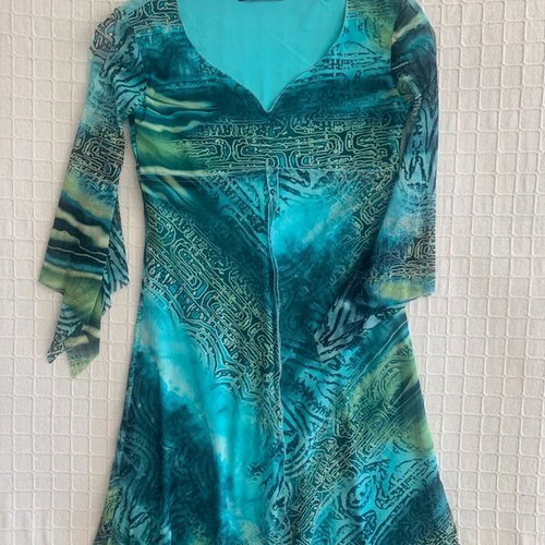 Dress size L, like new, blue and turquoise