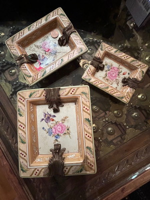 Πορσελάνινα σταχτοδοχεία μεταχειρισμένα, σετ 3, από Κίνα